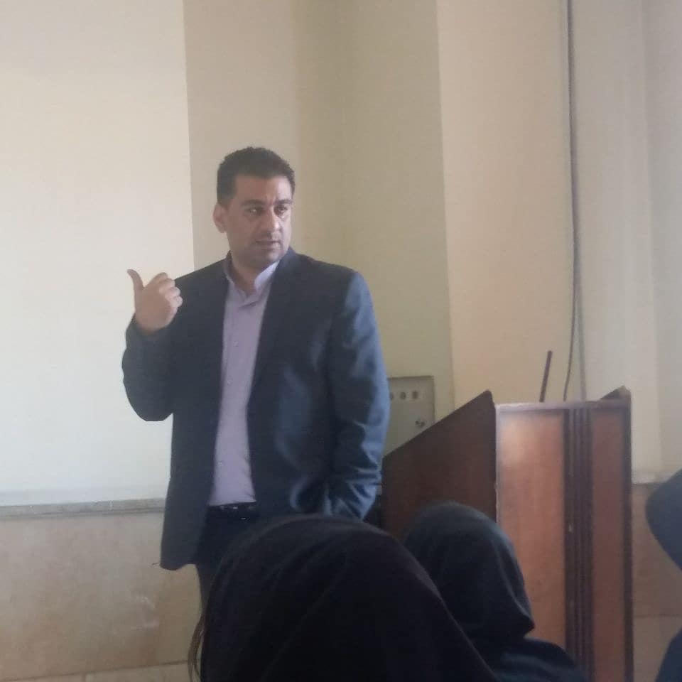 جهان رضا شیبانی 
مدرس راهگشا
مدرس دانشگاه 